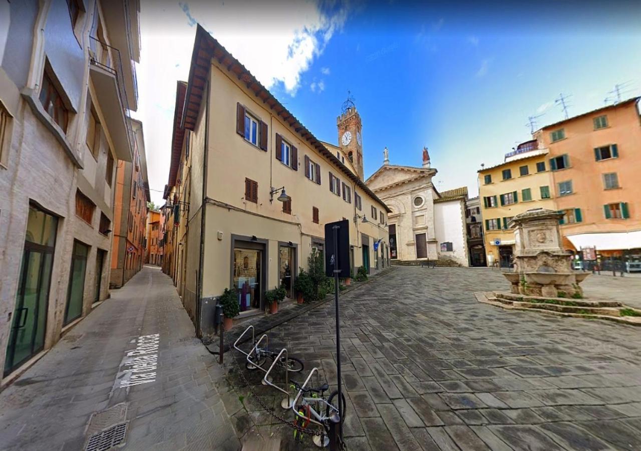 Casa Via Della Rocca Luna Poggibonsi Extérieur photo